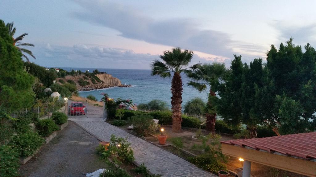 Sealine Pefki (Rhodes)