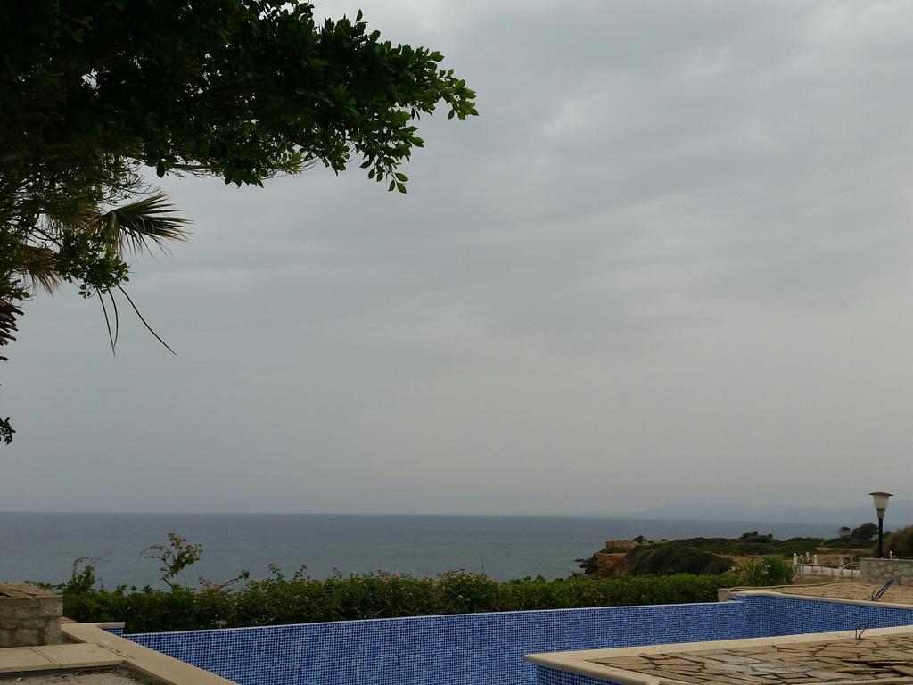 Sealine Pefki (Rhodes)